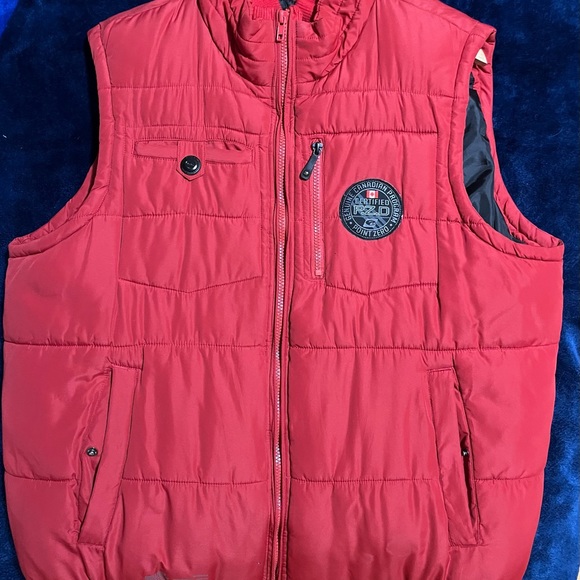 Mens Vest, size Large. Great condition. - Picture 3 of 4